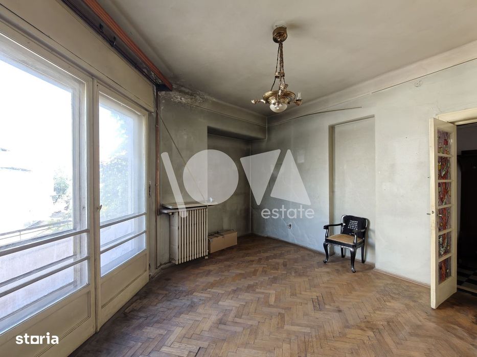 De vânzare apartament 3camere - str. Plantelor - central