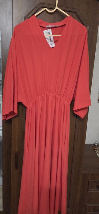Продам платье. Новое. С этикеткой