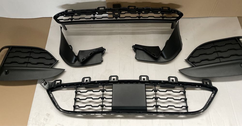 Set grile grila bara BMW X6 F16 M paket