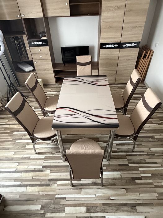 Masă de bucătărie extensibilă + 6 scaune – design modern