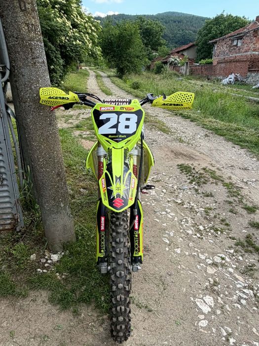 Кросов мотор СУЗУКИ 250