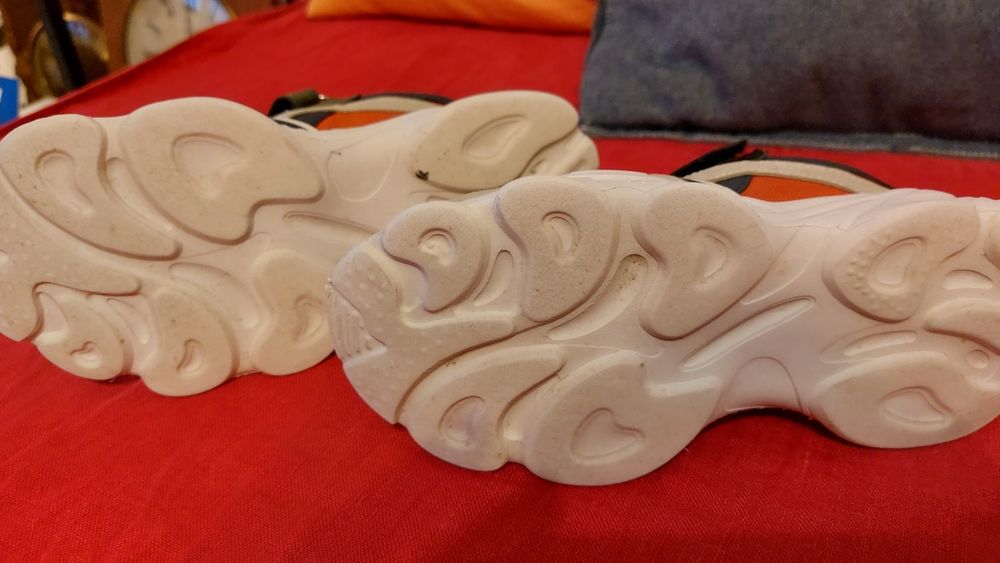 Детски обувки LC Waikiki