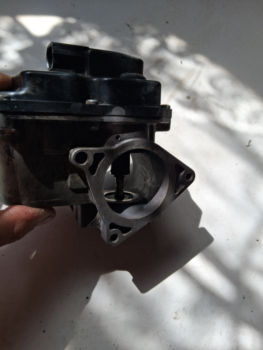 Supapa Egr Valeo  Volkswagen Passat B6 2005-2010 - Passat b7 - Tigua