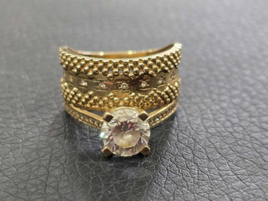 Дамски златен пръстен 14к 4,8грама