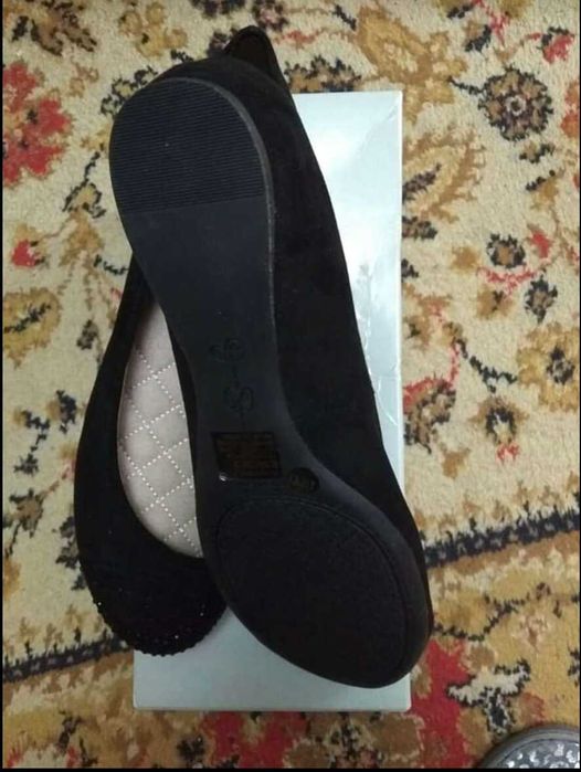 Продаю балетки из USA размер38.5 новые