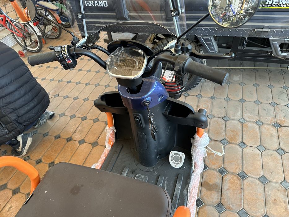 elektro skuter yangi dastafka bor