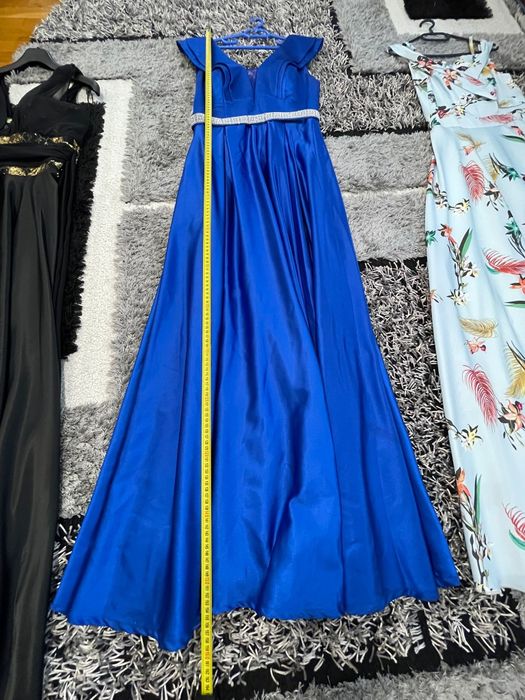 Rochie lunga albastră