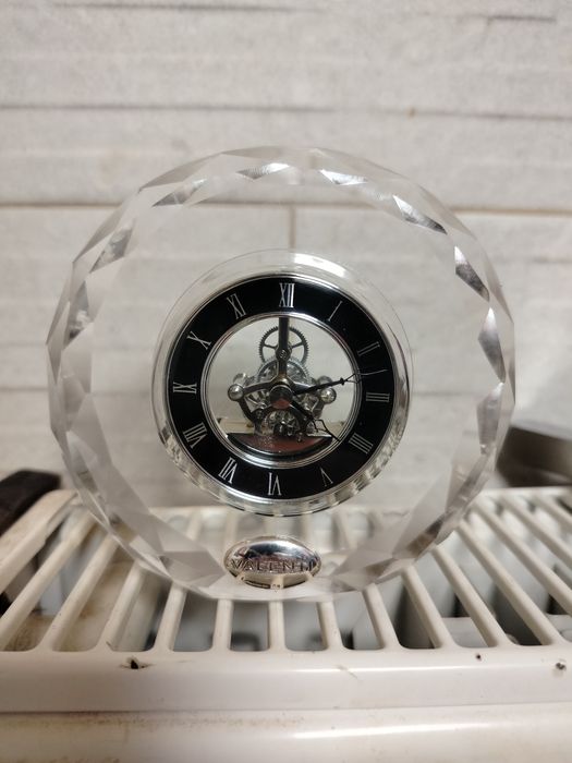 Ceas de birou din cristal