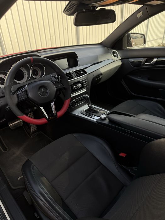 Mercedes-Benz C250