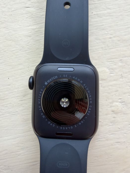 AppleWatch SE 3 2025 ( GPS) + 4 bratari cadou