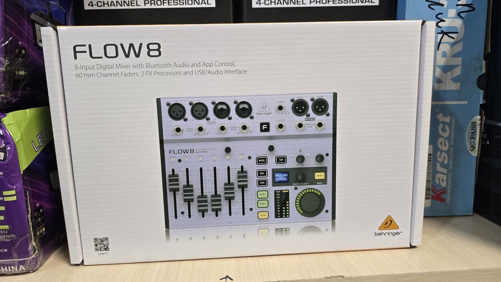 Цифровой микшер Behringer FLOW 8 Bluetooth USB с эффектами