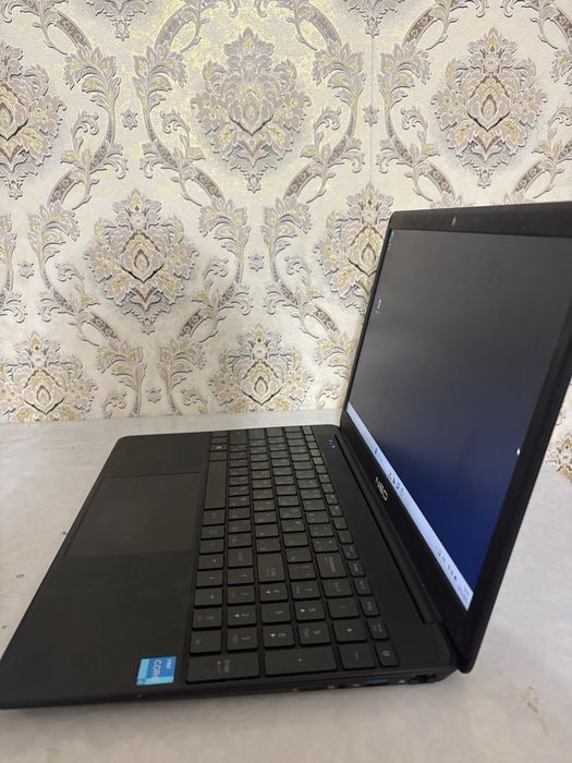 Продам ноутбук neo