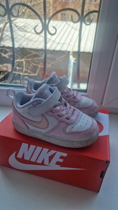 Кроссовки детские