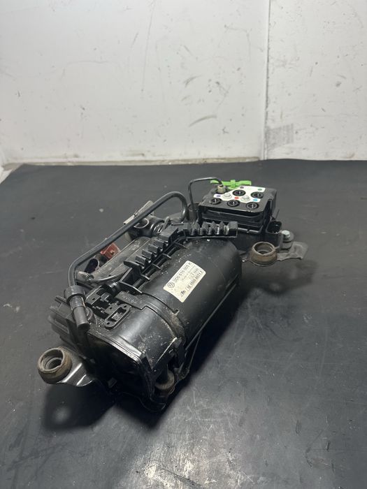 Compresor perne aer volkswagen Vw Phaeton 2003-2016 | 3D0616005K 3.0 TDI 5.0 TDI  Compresor perne Volkswagen Vw Touareg 7L Compresor perne Audi Q7