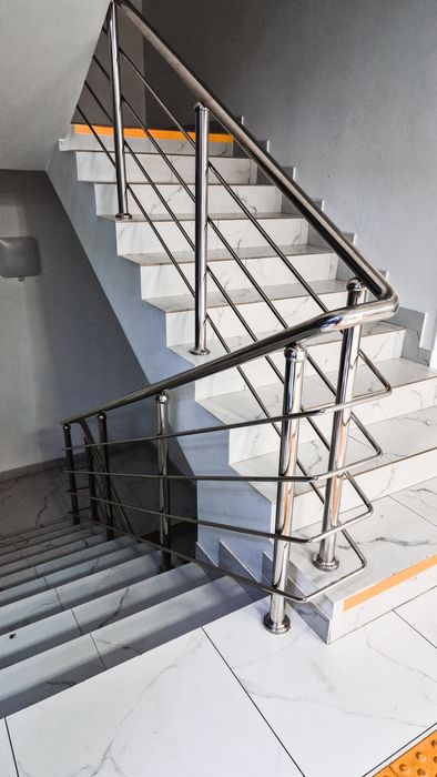 Перила из нержавейки от 10 000тг за пог.м Перила из нержавеющей стали