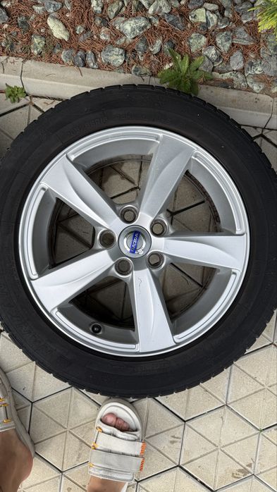 Jante Volvo V60,V40,S60  215/55R16
