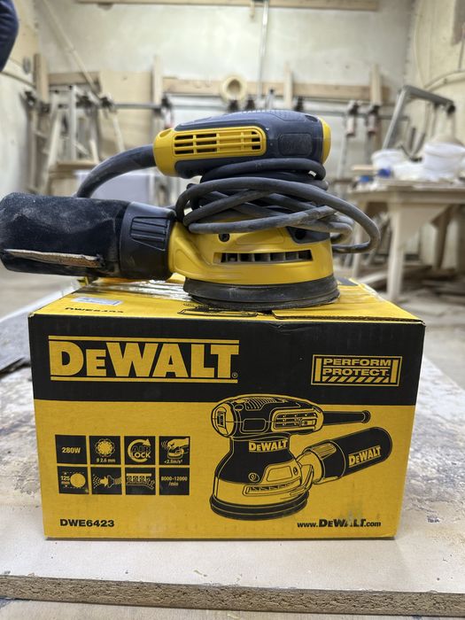 Сетевая шлифмашинка dewalt dwe6423