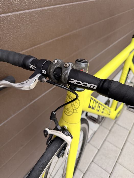 Bicicletă fixie / single speed Constantine – roți aero, ușoară