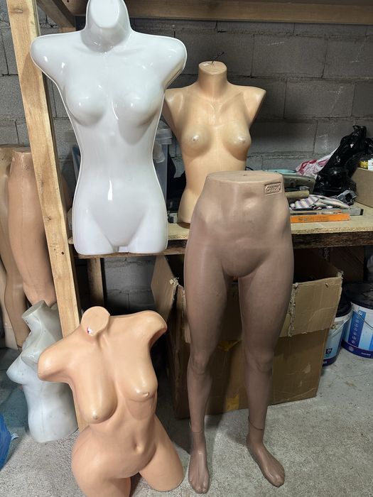 Продам манекены торговые