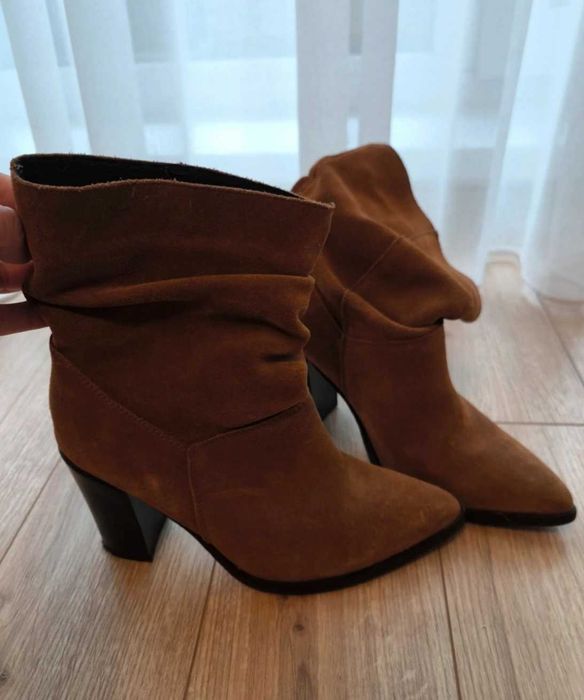 Ciocate piele întoarsă