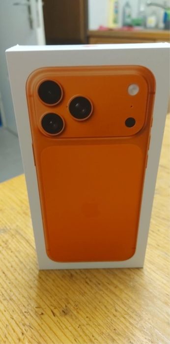 Apple iPhone 17 Pro Max 2TB Orange