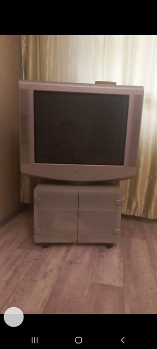 Продаётся телевизор