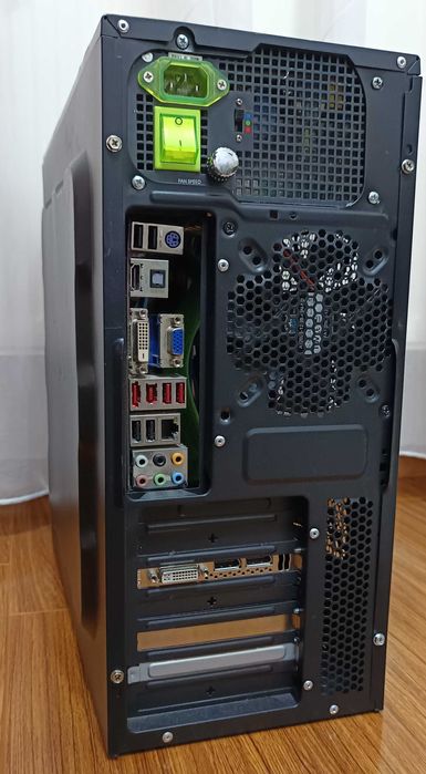 Calculator Unitate Pc Gaming AMD X4 Ram 8/16gb GTA CS GO Wind 10