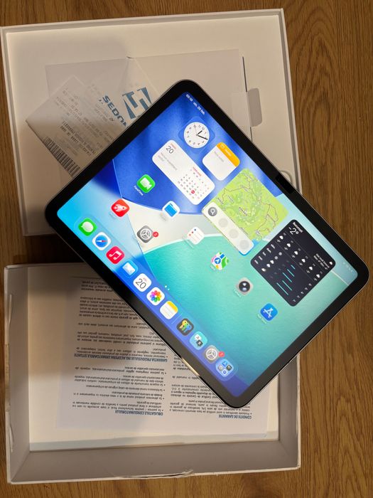 Ipad 10Th Gen Cellular + WIFI 64GB - cutie și încărcător