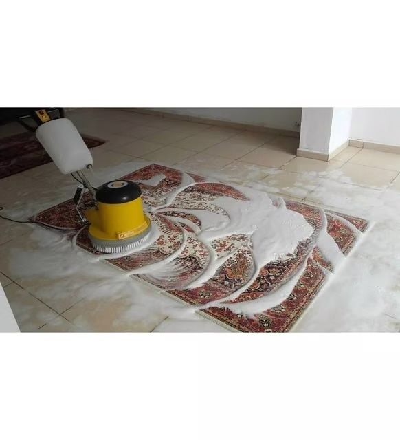 Професионална еднодискова машина за пране на килими и твърди подове