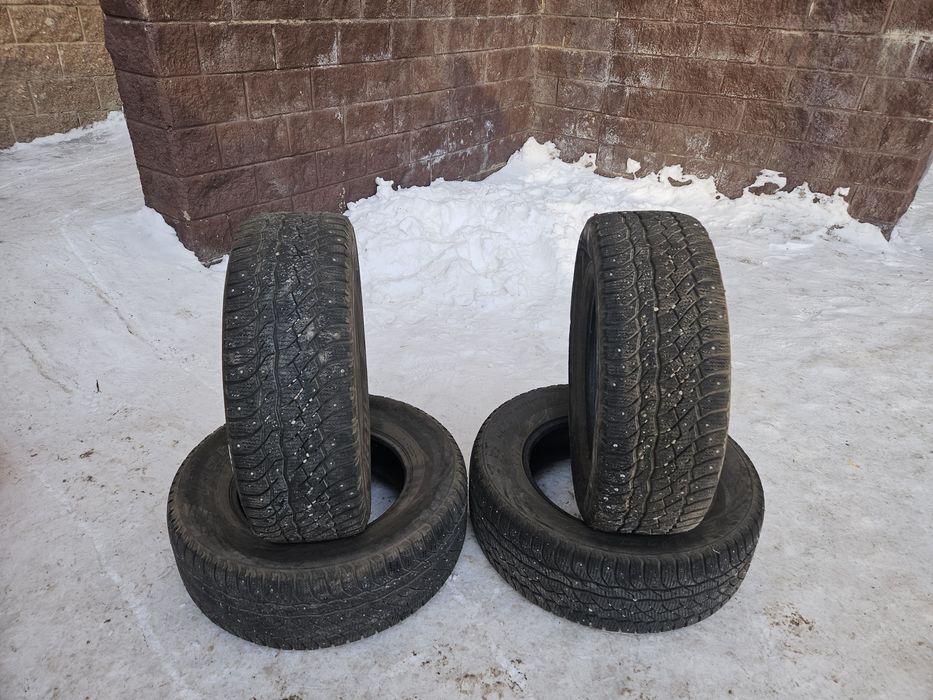 Продам зимние шины