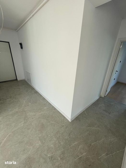 Apartament 3 camere cu curte proprie | Loc parcare inclus