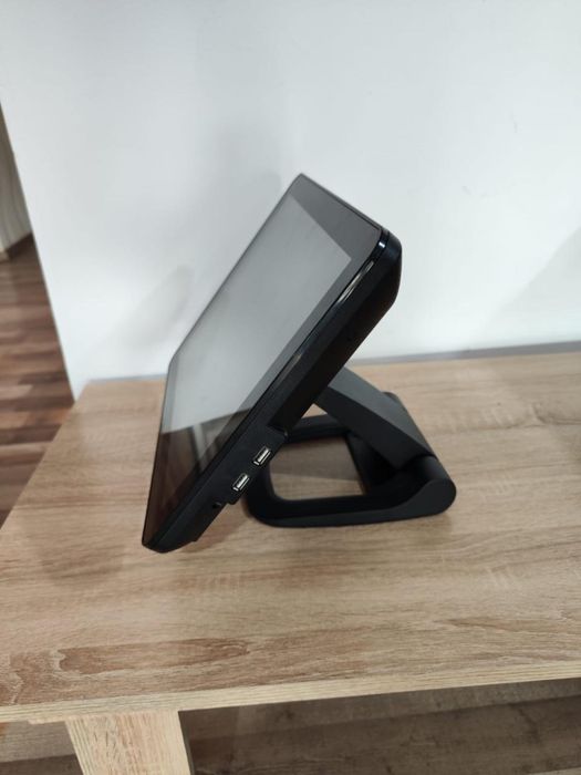 Моноблок сенсорный для кассовой зоны. Новый.