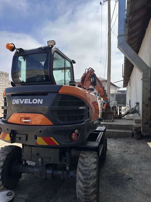 Mini Ekskavator DEVELON DX65W-7