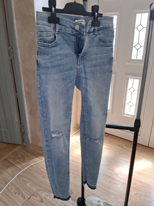 Blugi dama pull and bear