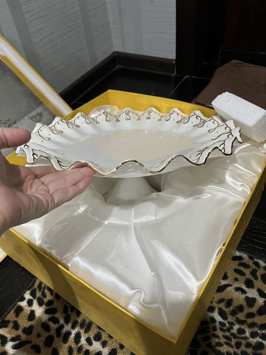 Посуда фарфоровая