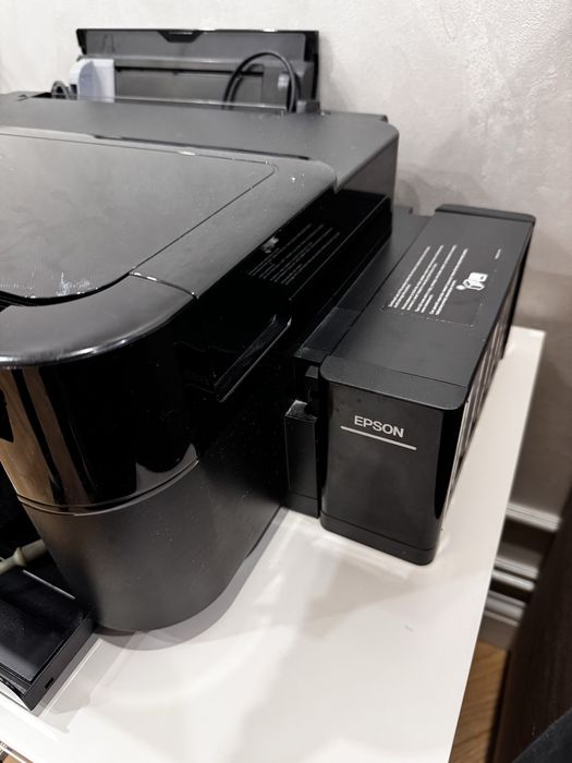 Принтер цветной Epson l 810