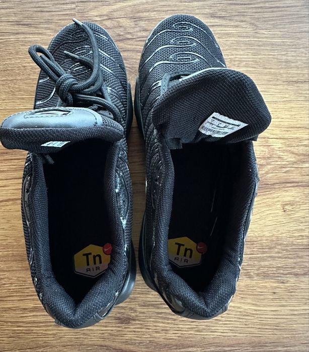 Мъжки,черни маратонки Nike TN