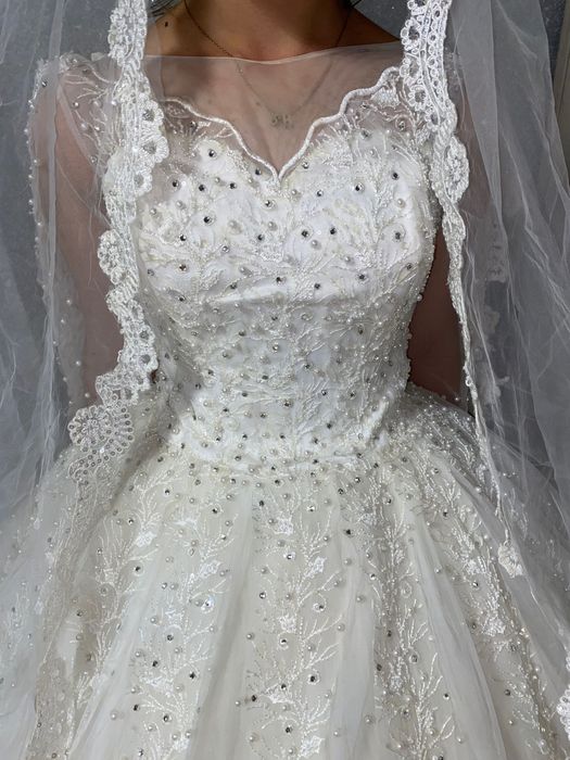 Kelin kuylaklar sotiladibarzon narxda srochna pul kere