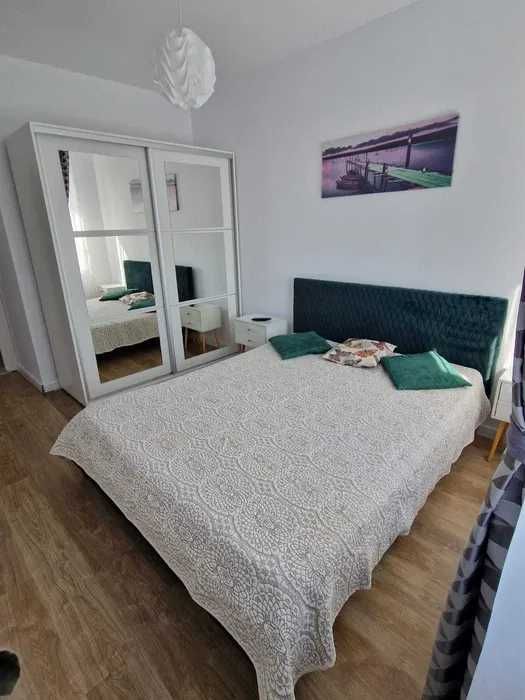 Apartament cu 3 camere de închiriat in Prima Universitatii