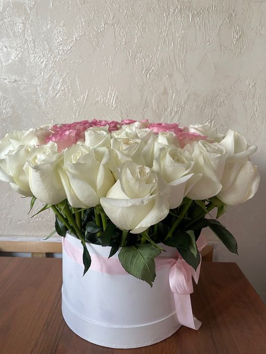 Корзина роз 51 шт