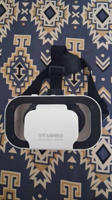 Продам 3 D очки Miniso