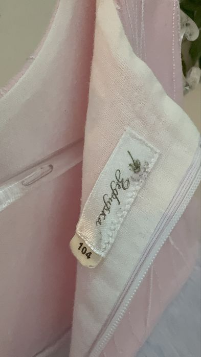 Продам детские платья нардяные