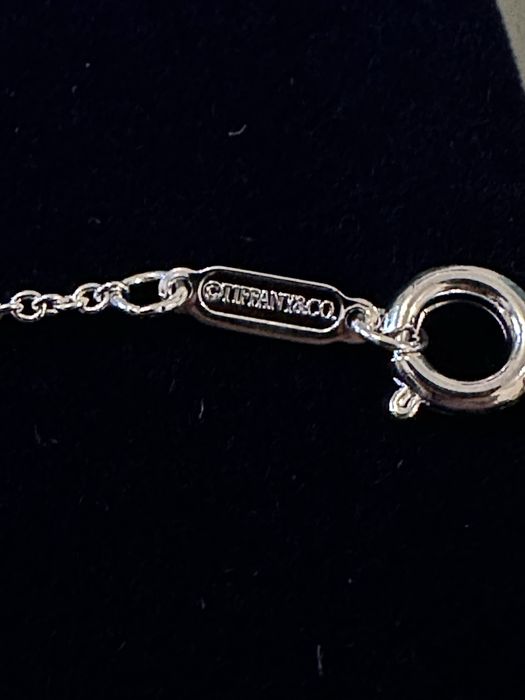 Lant Tiffany & Co lantisor colier roz