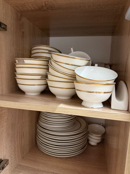 Продам набор посуды