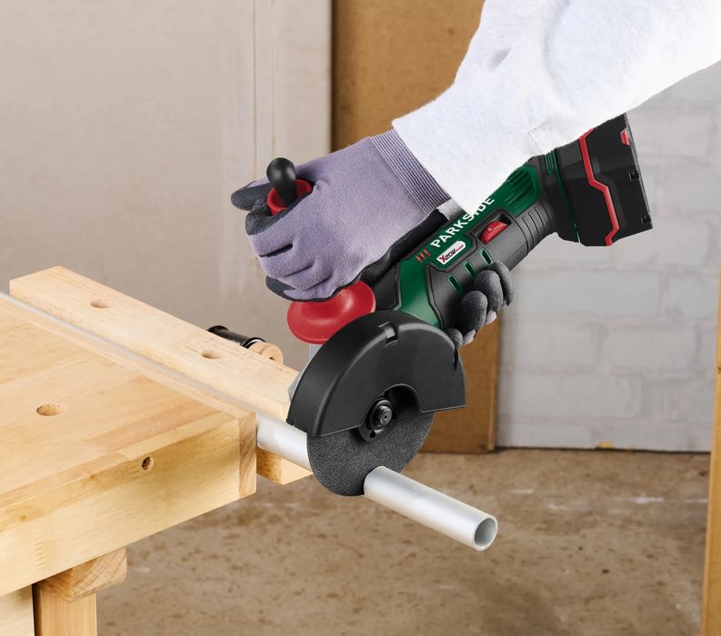 Polizor unghiular PARKSIDE PWSA 20 Li G4