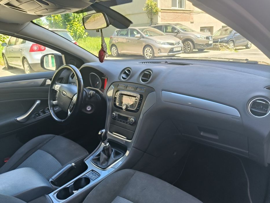 FORD Mondeo 2011 — imagine 4