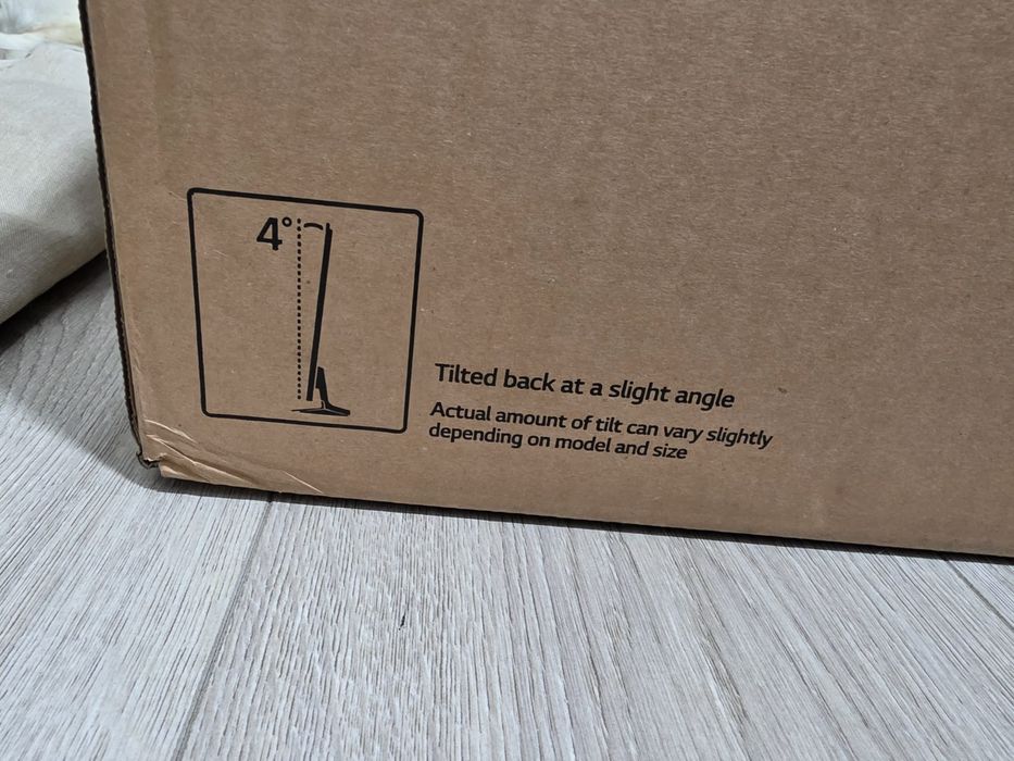 Vand suport  tv LG  O LED nou