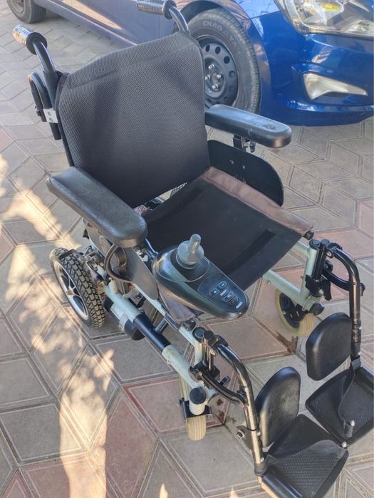 Продаётся инвалидная коляска