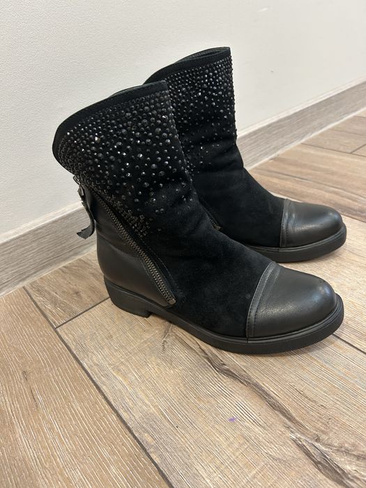 Продам обувь зимнюю 37 р
