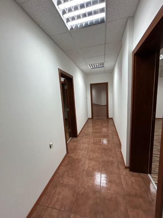 Офис, под наем, Морска градина